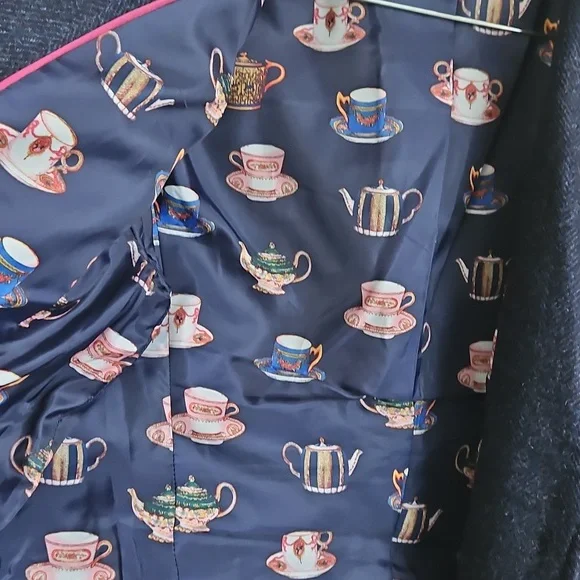 Talbots Aberdeen Wool Navy Blazer - Picture 4 of 5